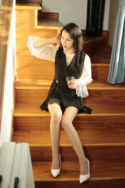 奈丝 005：成希